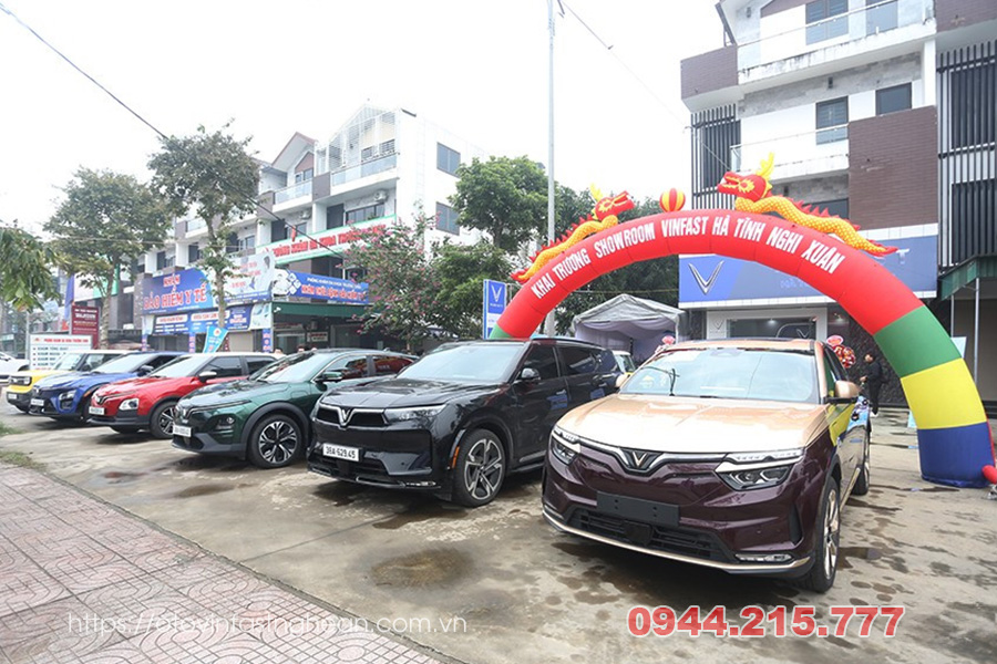 Khách hàng Hà Tĩnh mua xe VinFast được hỗ trợ gì?